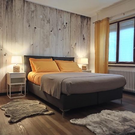 Valtellina -La Casina Sondrio Villa Bagian luar foto